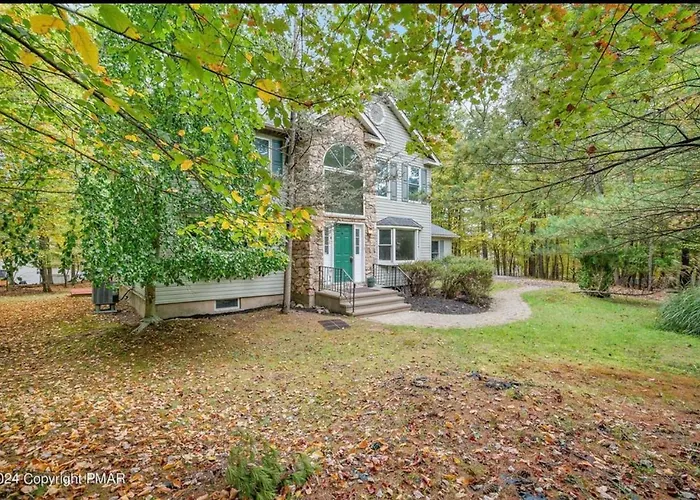 The Poconos Hideaway